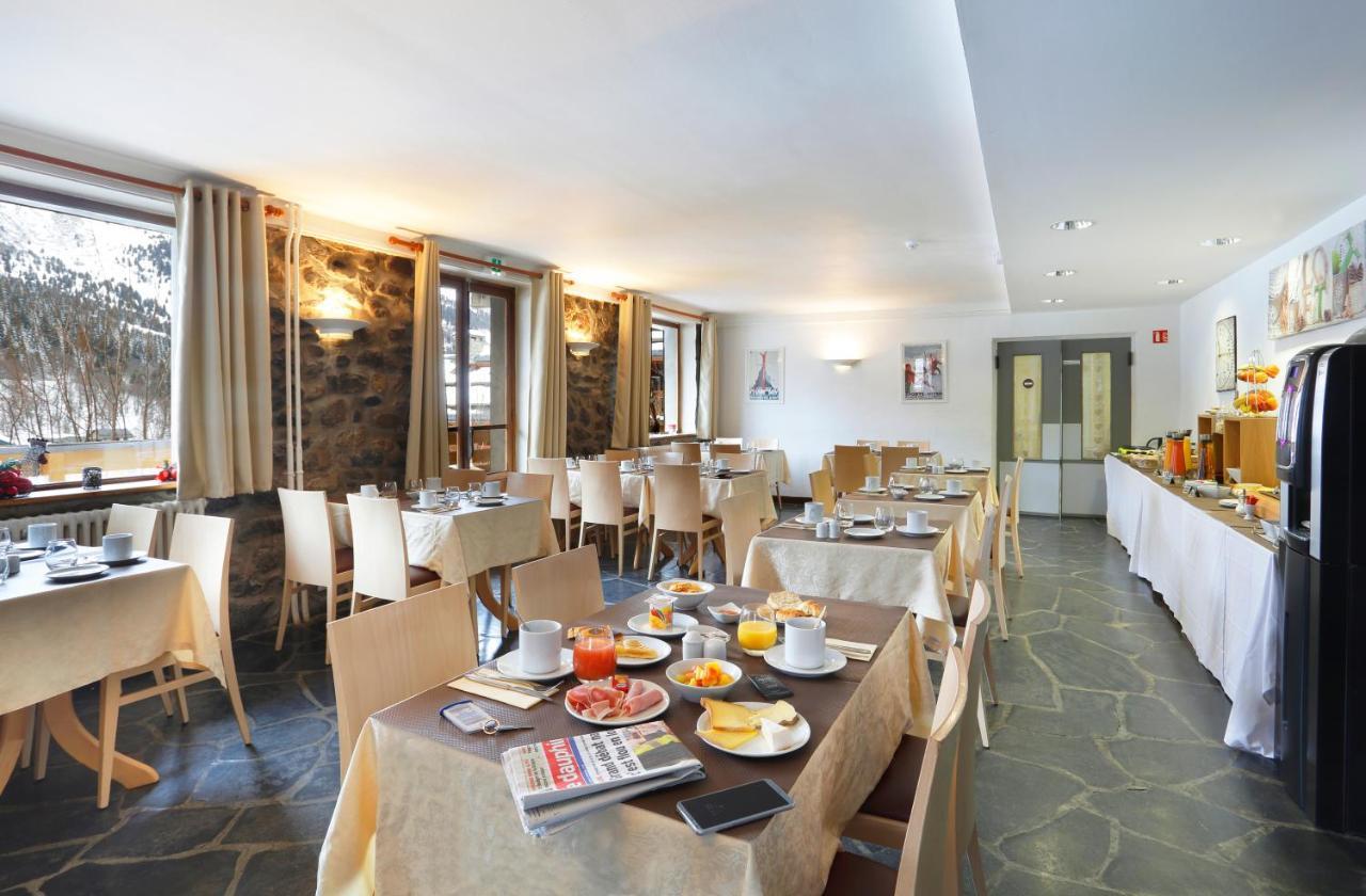 Hotel Le Genepi Meribel Bagian luar foto
